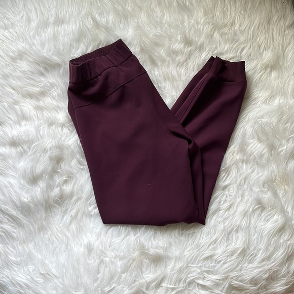 Lululemon cassis woven on the fly jogger size 6 - Picture 4 of 7